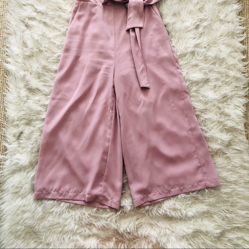 Like New On Track Xs Lulus Mauve Midi Jumpsuit .O… - image 4